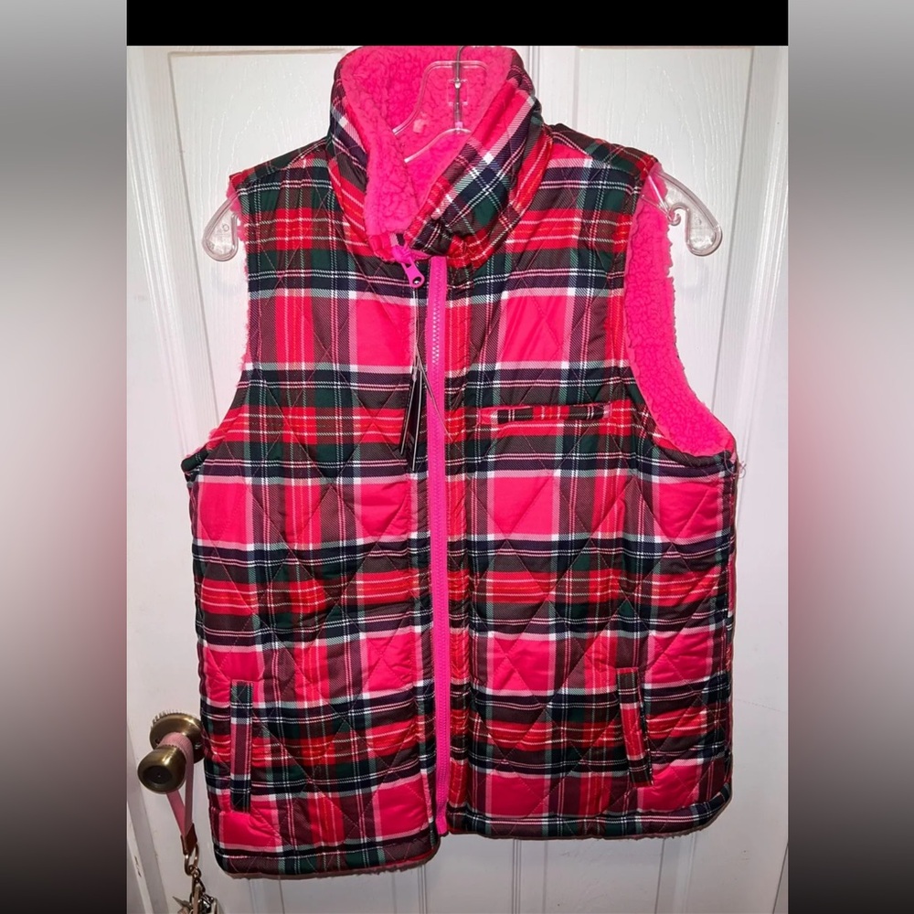 Crown and Ivy Quilted Puffer Vest